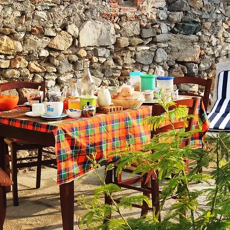 Affittacamere Il Rudere * Toirano